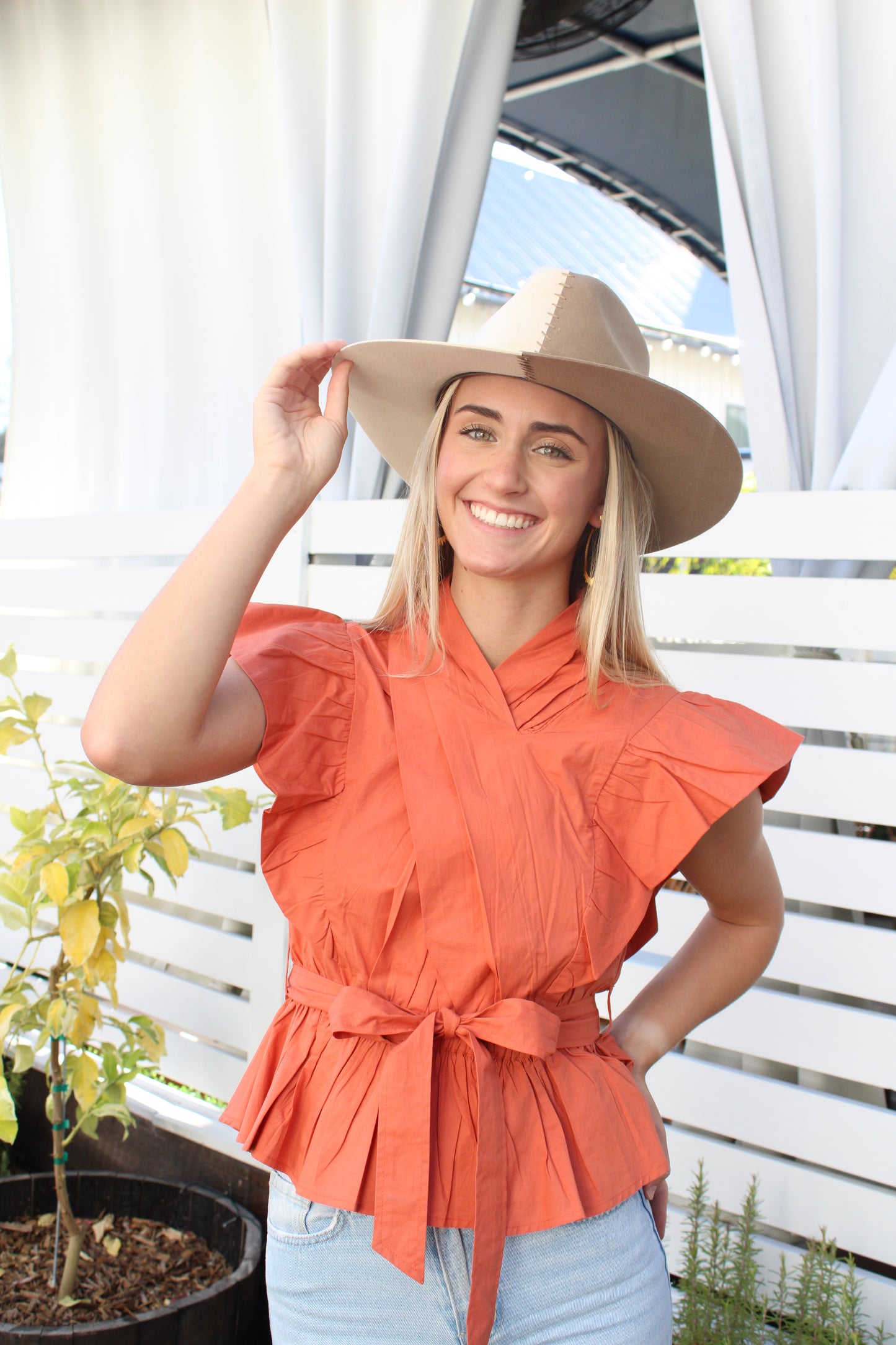 Two-Toned Stitch Hat