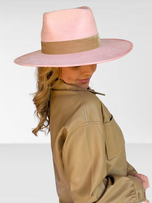 Luna Pale Pink Suede Hat