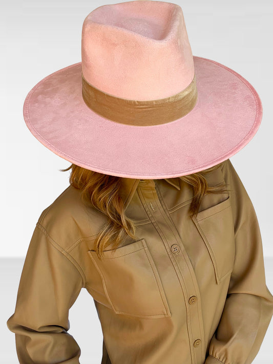 Luna Pale Pink Suede Hat
